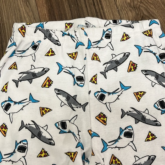 NWOT: Only Boys Tag! Shark Design: Soft Comfort Pajamas, Never Worn, Sz 6 - Picture 3 of 8